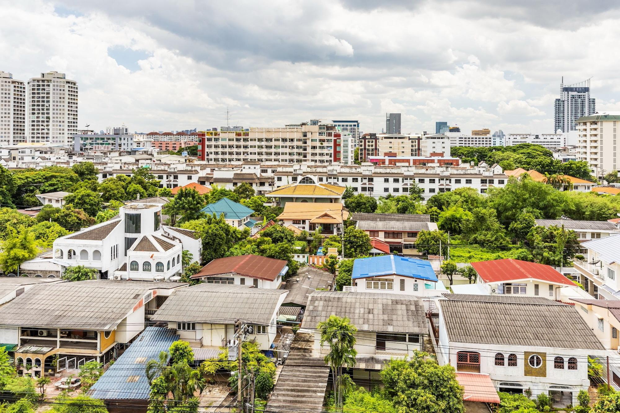 Livotel Hotel Lat Phrao Банкок Екстериор снимка